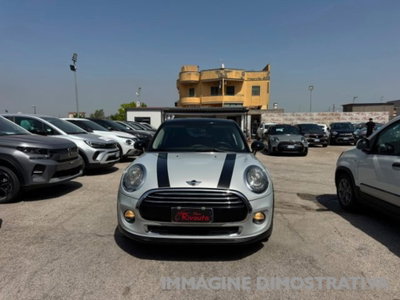 MINI Mini 1.5 Cooper D 5 porte usata