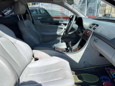 Mercedes-Benz CLK 200 Kompressor cat Avantgarde (10)