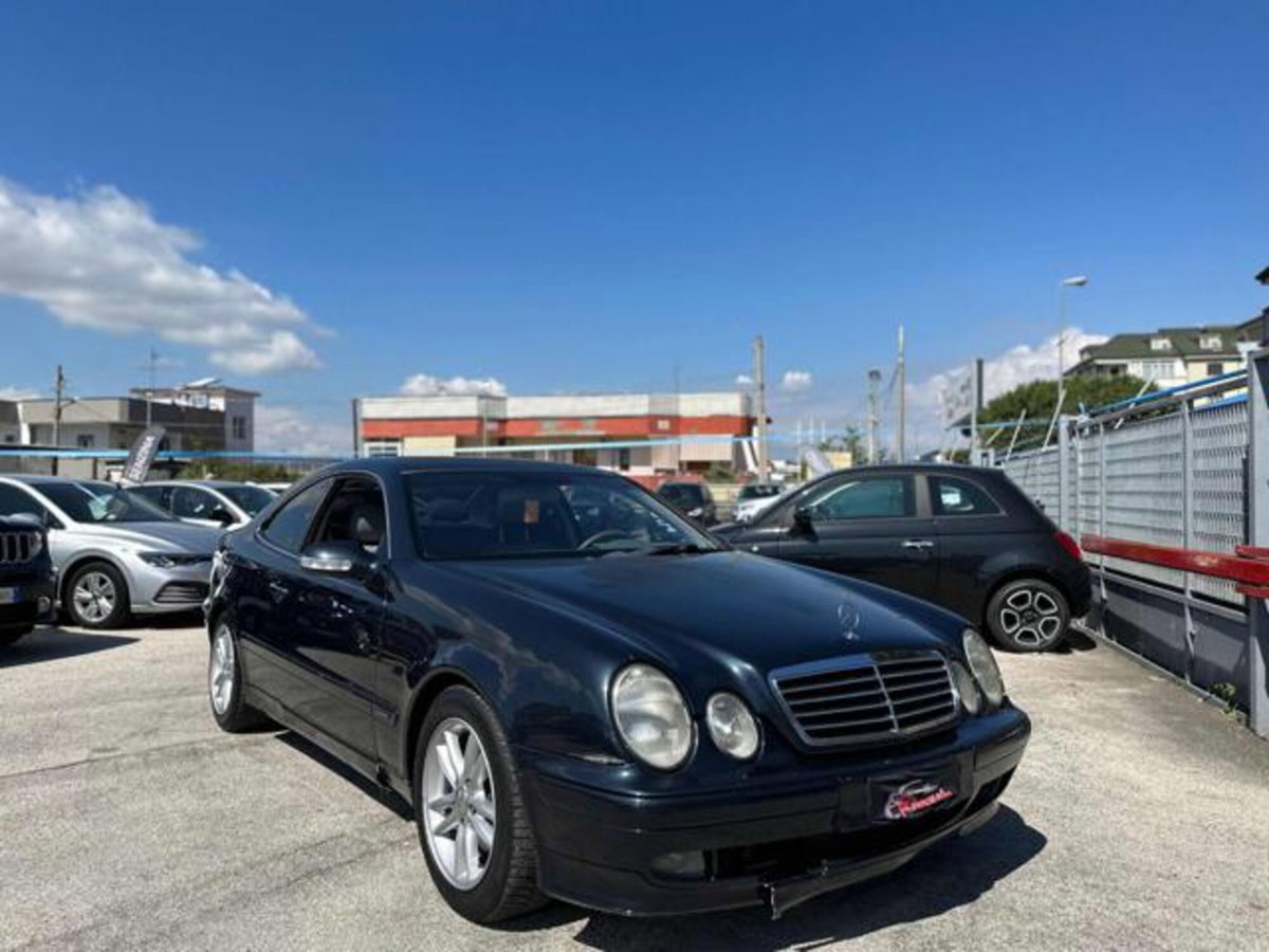 Mercedes-Benz CLK 200 Kompressor cat Avantgarde (2)