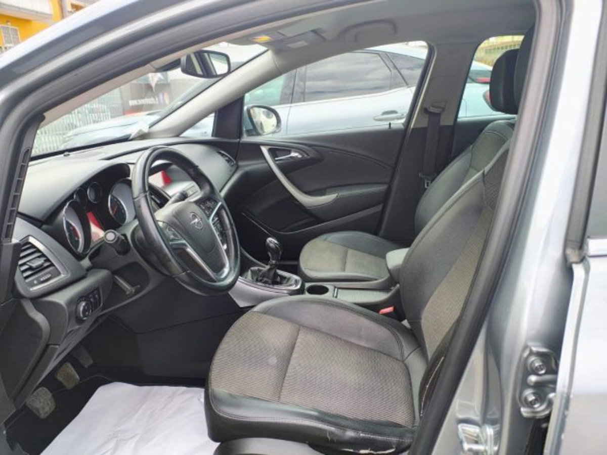 Opel Astra Station Wagon 1.7 CDTI 125CV Station Wagon Cosmo (10)