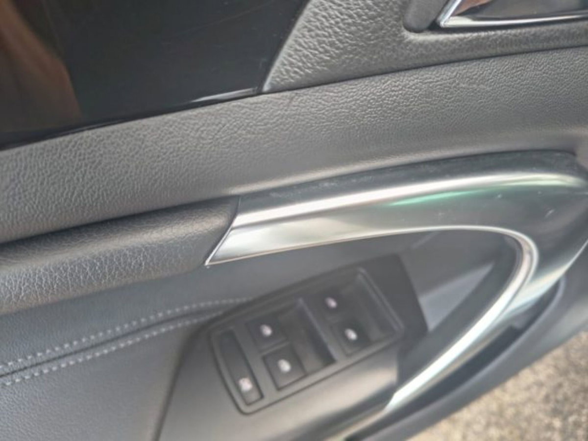 Opel Insignia CDTI 4x4 160CV 4 porte Elective (13)