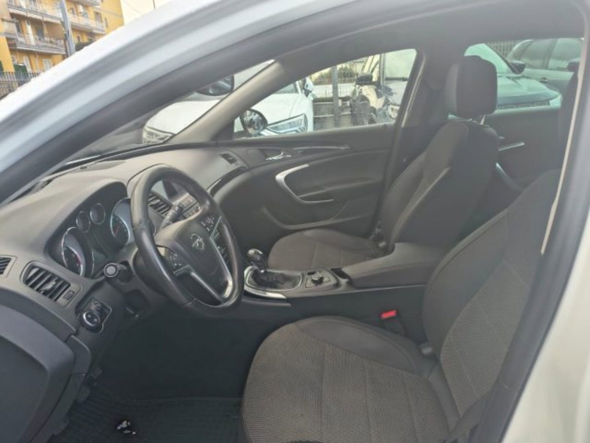Opel Insignia CDTI 4x4 160CV 4 porte Elective (7)