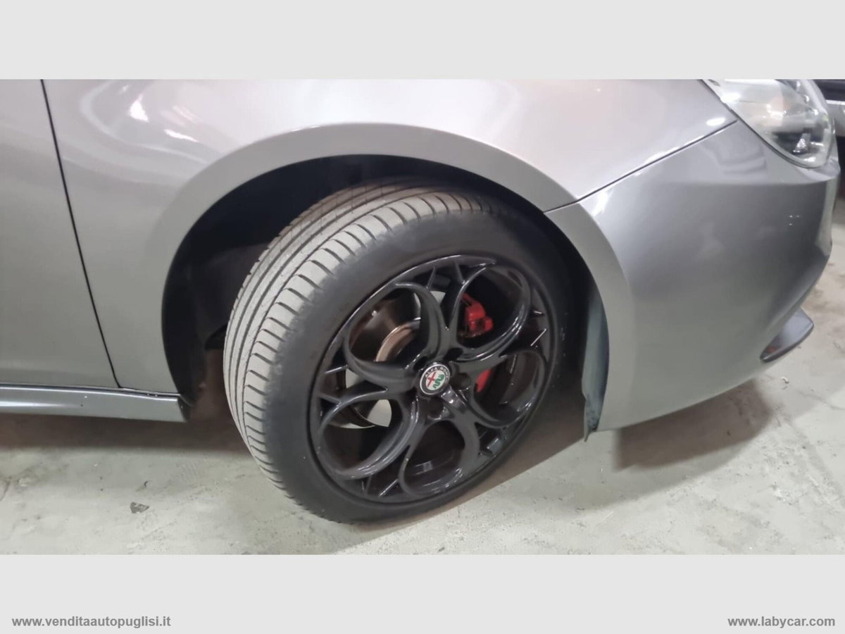 Alfa Romeo Giulietta 1.6 JTDm Super 120cv (8)