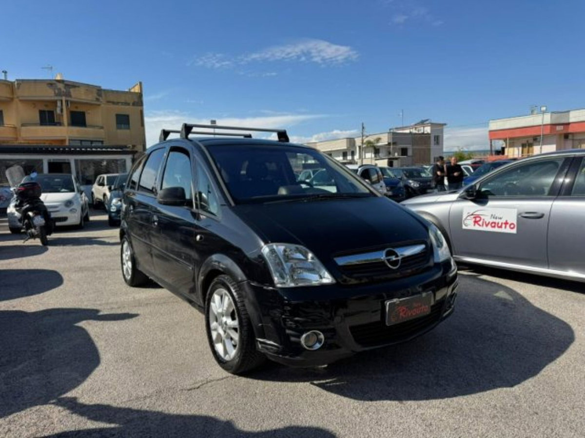 Opel Meriva 1.6 16V Enjoy (2)
