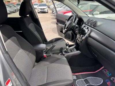 Suzuki Vitara 1.4 Hybrid Easy Top (9)