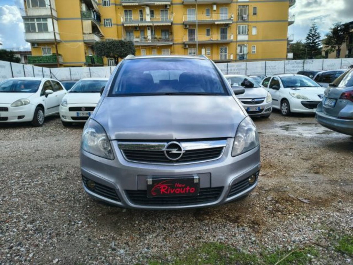 Opel Zafira 1.6 16V ecoM 94CV Cosmo
