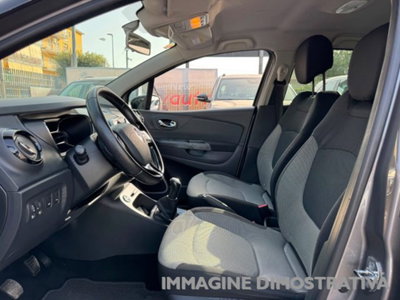 Renault Captur 1.5 dCi 8V 90 CV Start&Stop Energy R-Link (17)