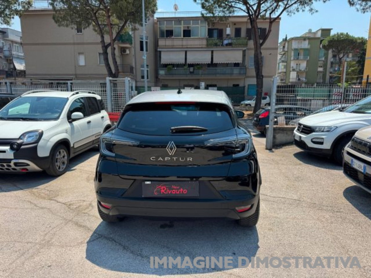 Renault Captur TCe 90 CV Techno (10)