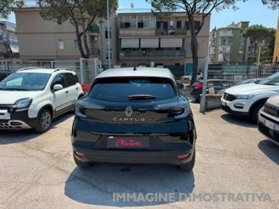 Renault Captur TCe 90 CV Techno (10)