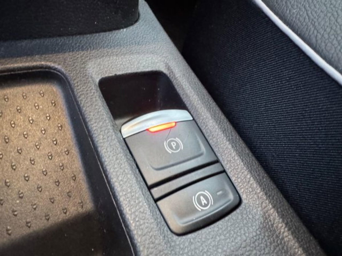 Renault Captur TCe 90 CV Techno (11)