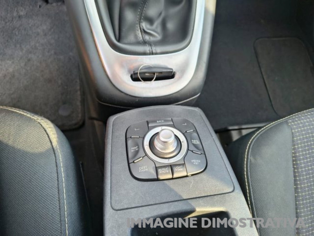 Renault Scenic E-Tech Electric 1.5 dCi 110CV Dynamique (12)