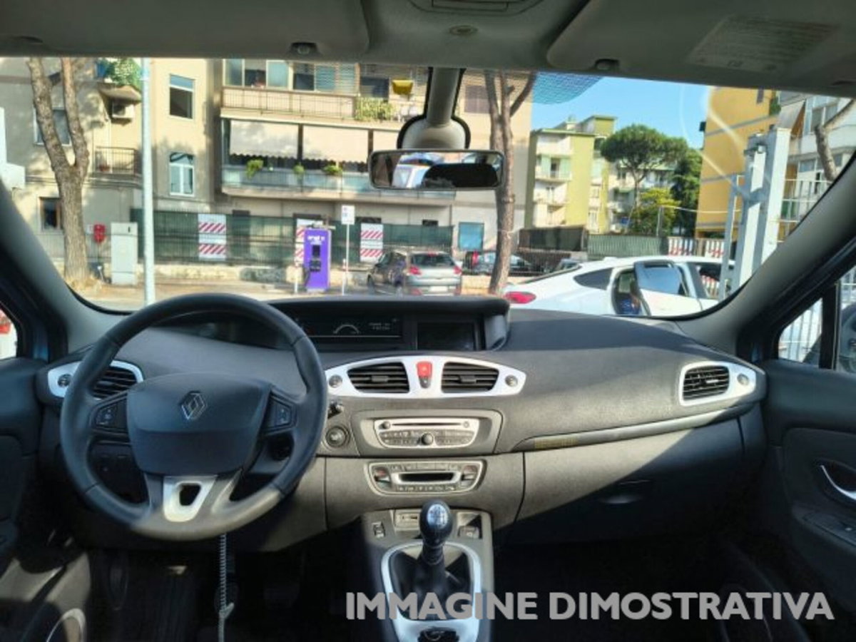 Renault Scenic E-Tech Electric 1.5 dCi 110CV Dynamique (7)