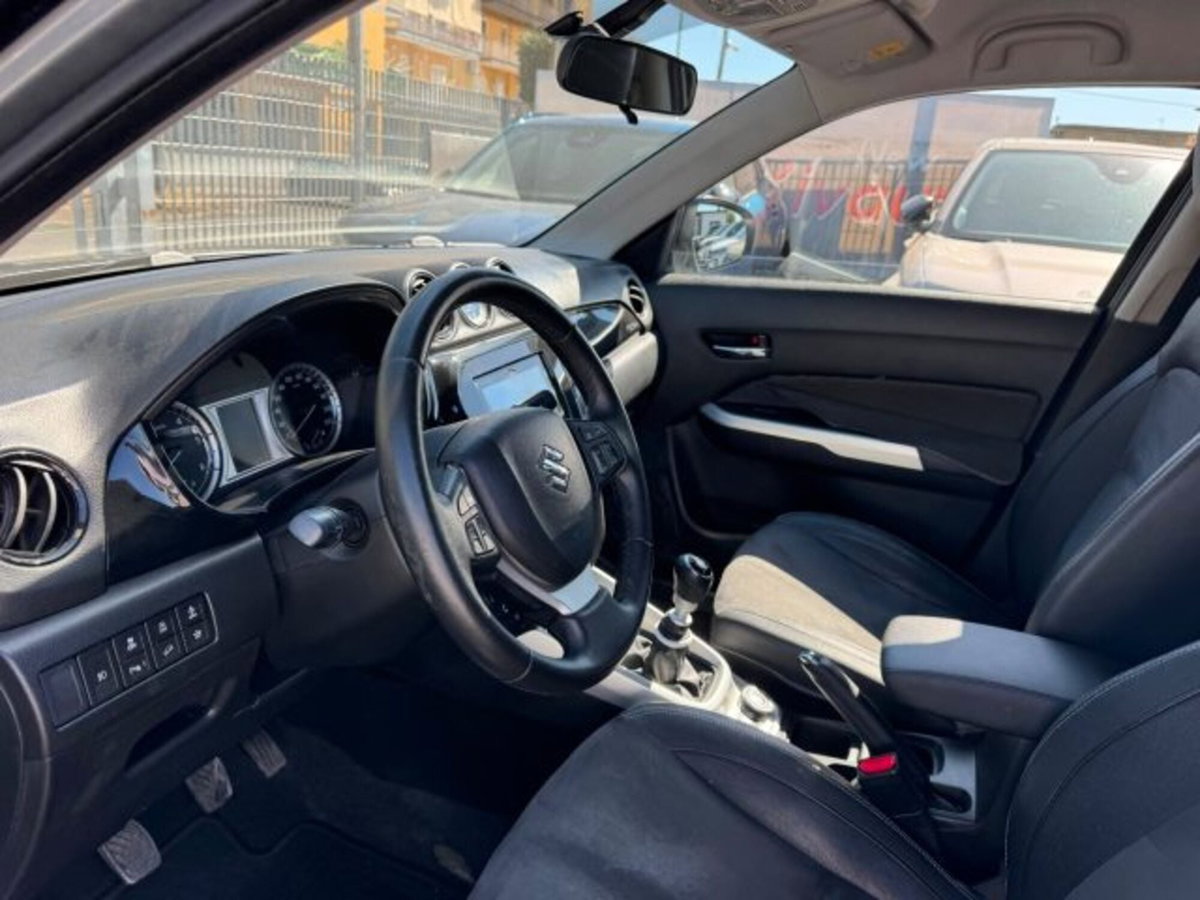 Suzuki Vitara 1.6 DDiS 4WD AllGrip V-Top (10)