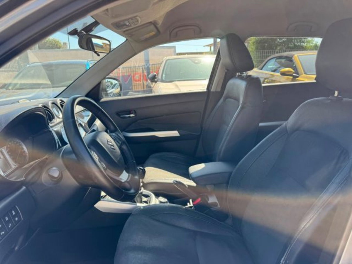 Suzuki Vitara 1.6 DDiS 4WD AllGrip V-Top (15)