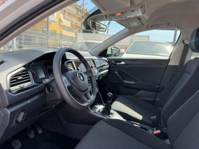 Volkswagen T-Roc 1.6 TDI SCR Style BlueMotion Technology (17)