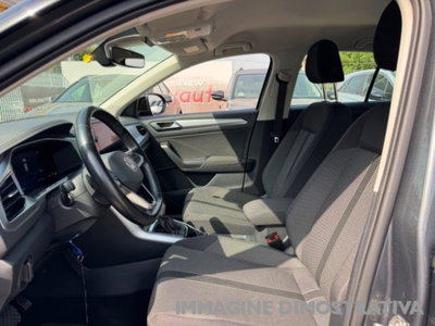 Volkswagen T-Roc 2.0 tdi Life 150cv dsg (17)