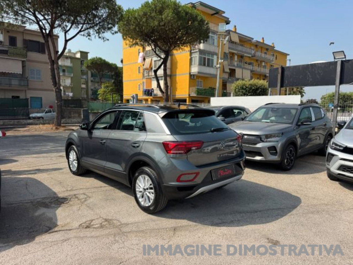 Volkswagen T-Roc 2.0 tdi Life 150cv dsg (4)