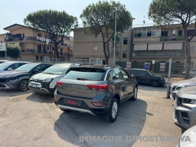 Volkswagen T-Roc 2.0 tdi Life 150cv dsg (5)