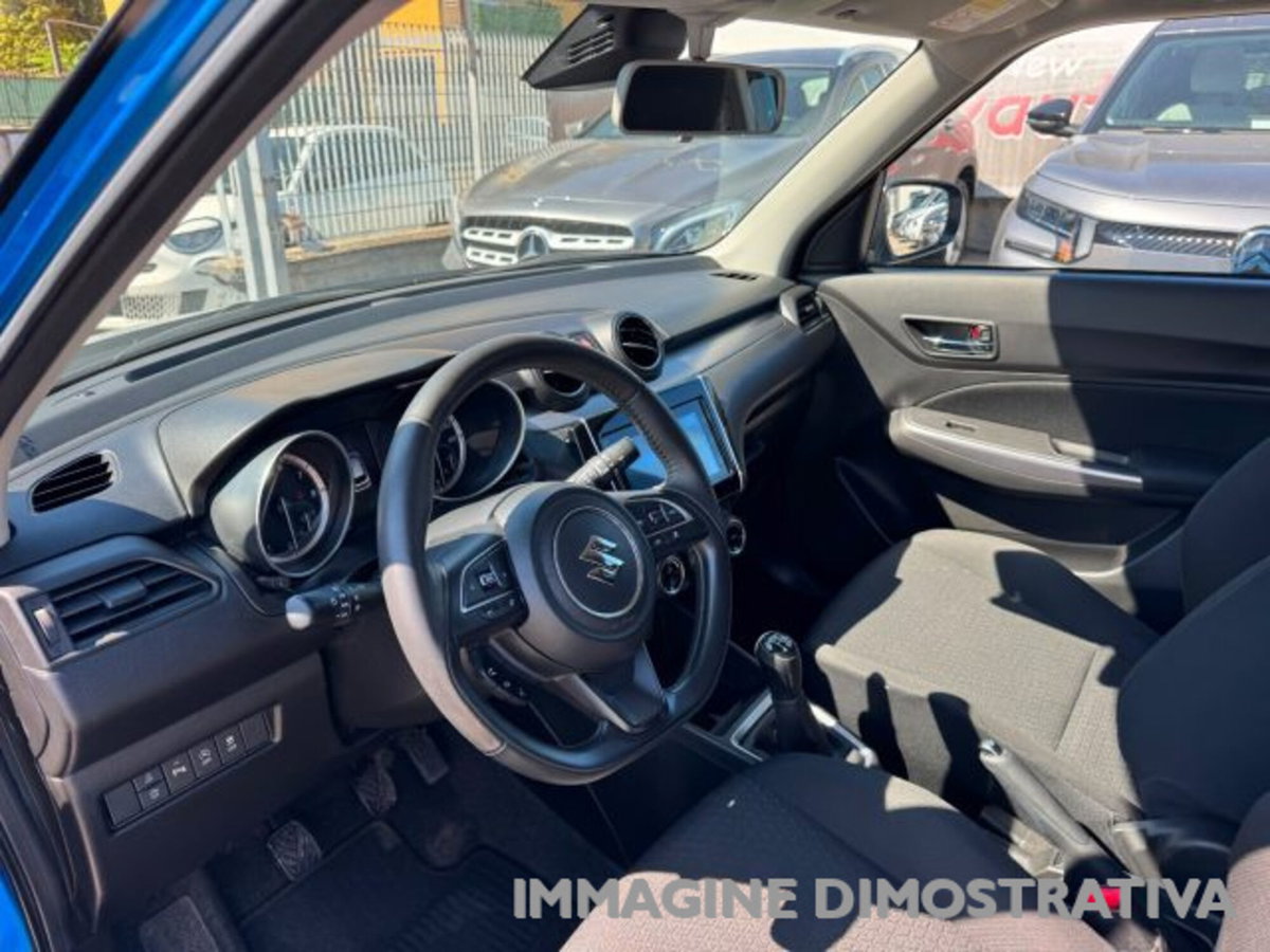Suzuki Swift 1.2h Top 2wd (11)
