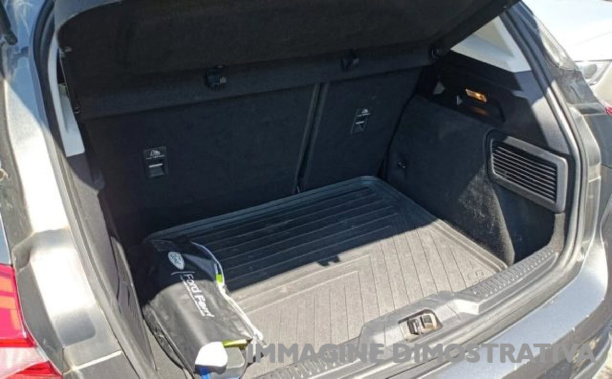Ford Focus 1.5 EcoBlue 120 CV 5p. ST-Line (19)