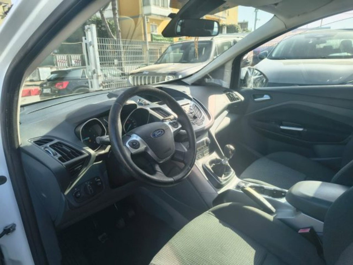 Ford C-Max 1.6 TDCi 95CV Plus (10)