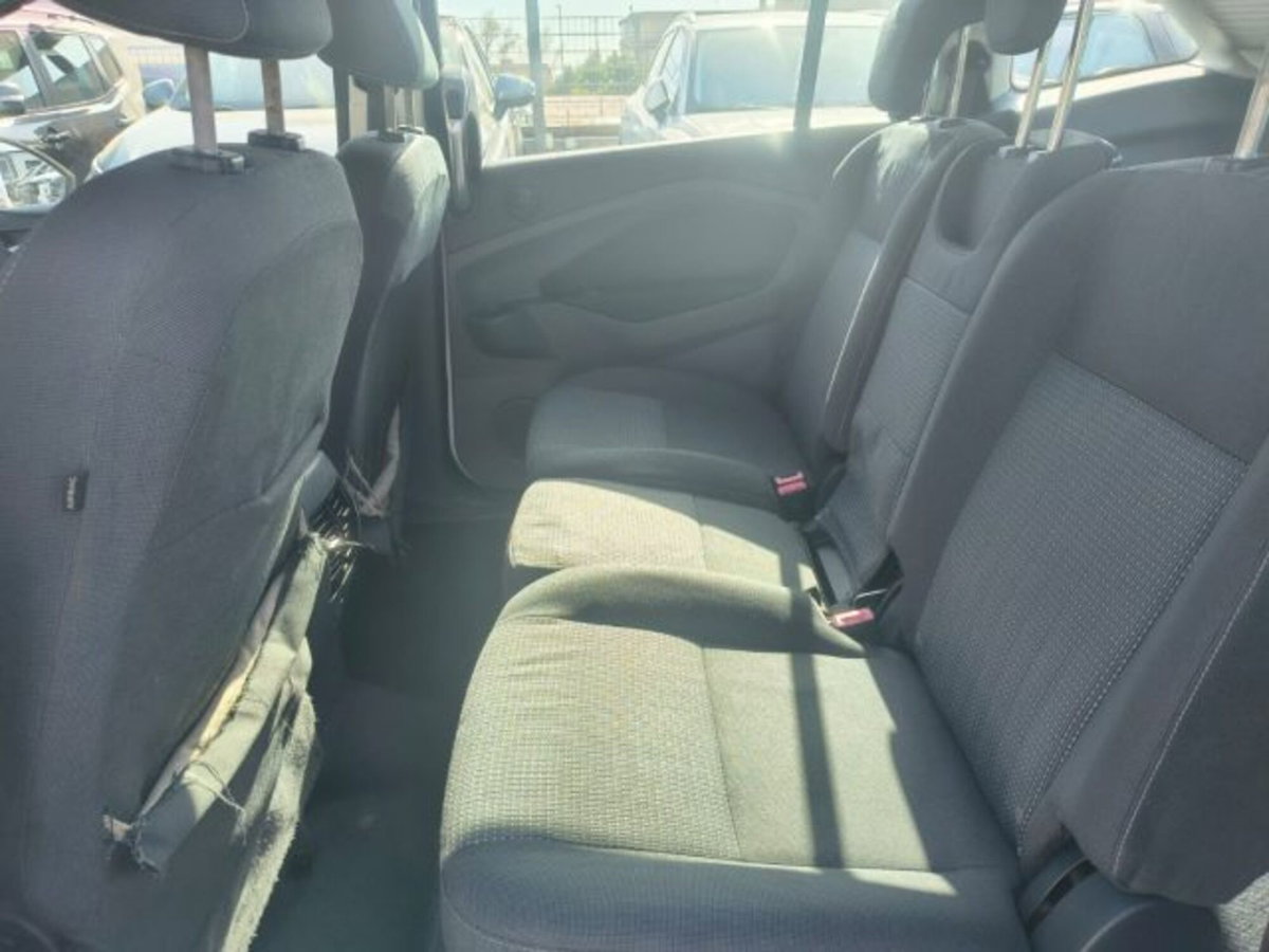 Ford C-Max 1.6 TDCi 95CV Plus (11)