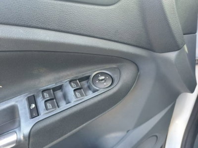 Ford C-Max 1.6 TDCi 95CV Plus (9)