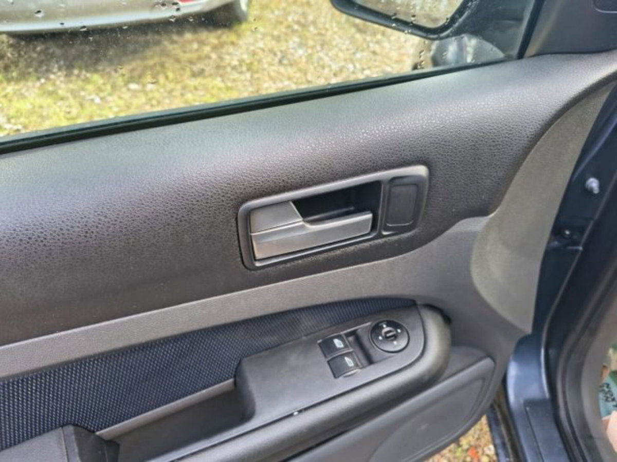 Ford Focus 1.6 TDCi (90CV) Titanium (11)