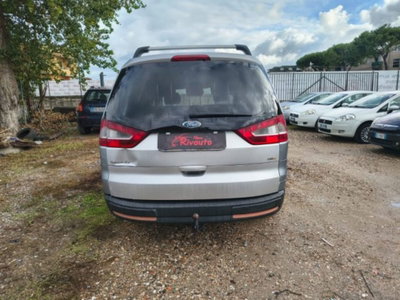 Ford Galaxy 2.0 TDCi 140 CV Ghia DPF (7)