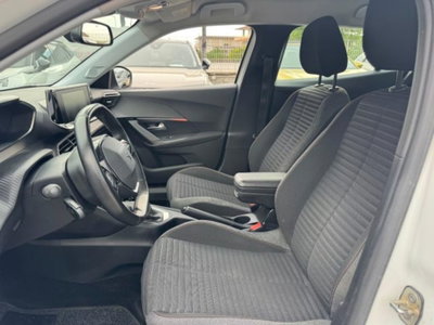 Peugeot 2008 BlueHDi 100 S&S Allure (10)