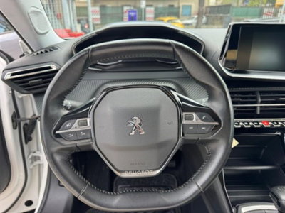 Peugeot 2008 BlueHDi 100 S&S Allure (13)