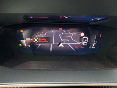 Peugeot 2008 BlueHDi 110 S&S GT (19)