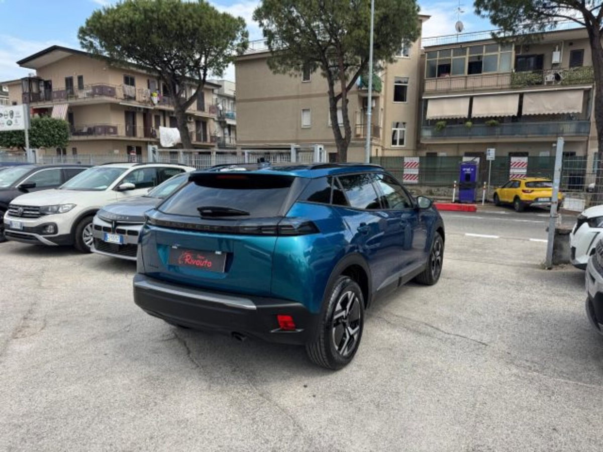 Peugeot 2008 PureTech 100 S&S Allure (9)