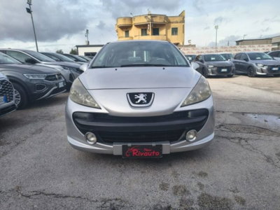 Peugeot 207 HDi 70CV 5p. Energie Sport usata