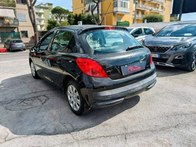 Peugeot 207 HDi 70CV 5p. XT (6)
