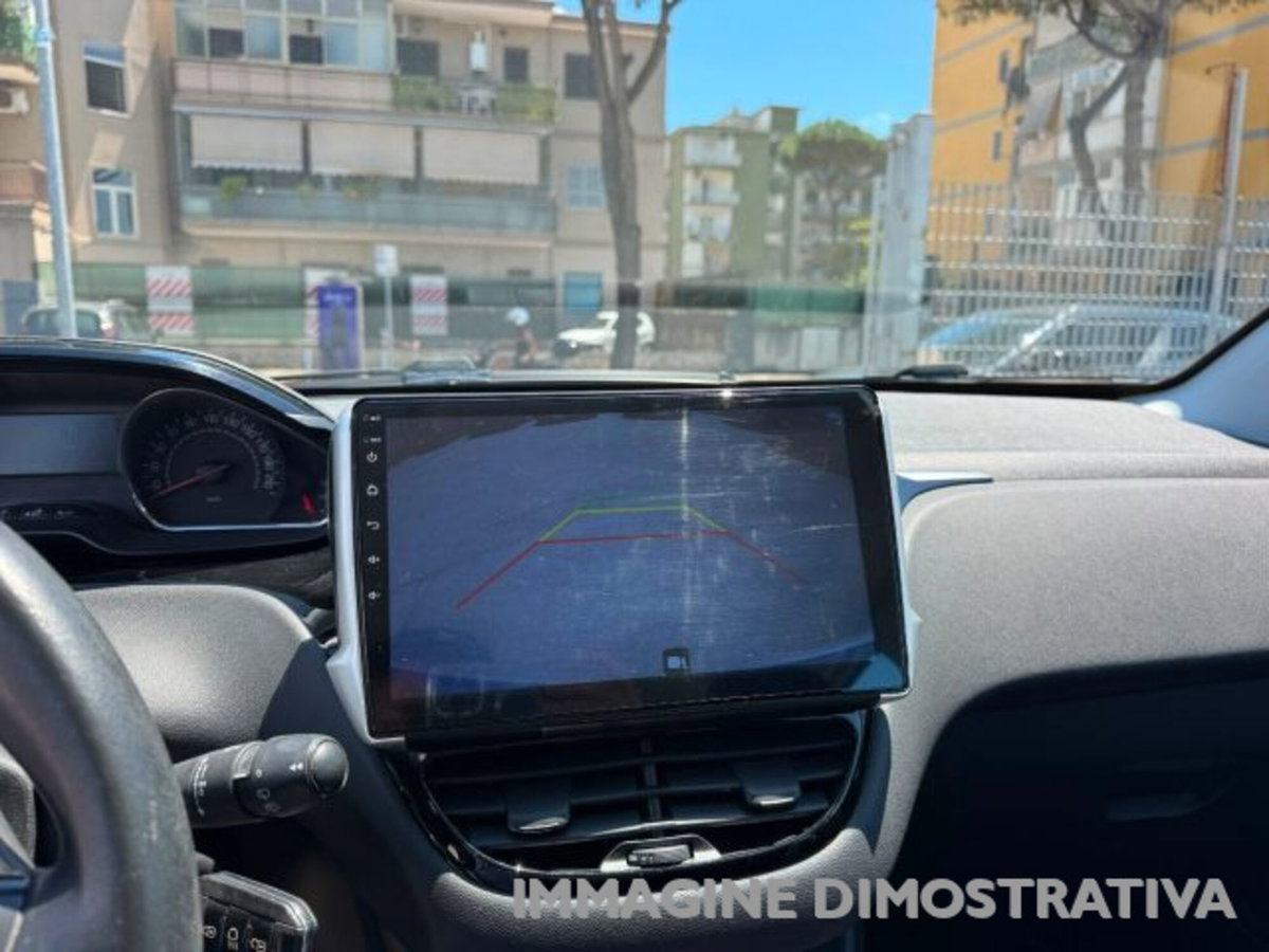 Peugeot 208 HDi 68 CV 5 porte Allure (15)