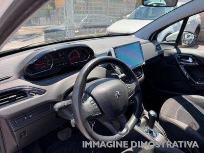 Peugeot 208 HDi 68 CV 5 porte Allure (16)