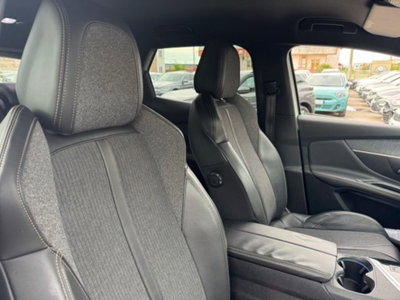 Peugeot 3008 BlueHDi 130 S&S EAT8 GT Line (12)