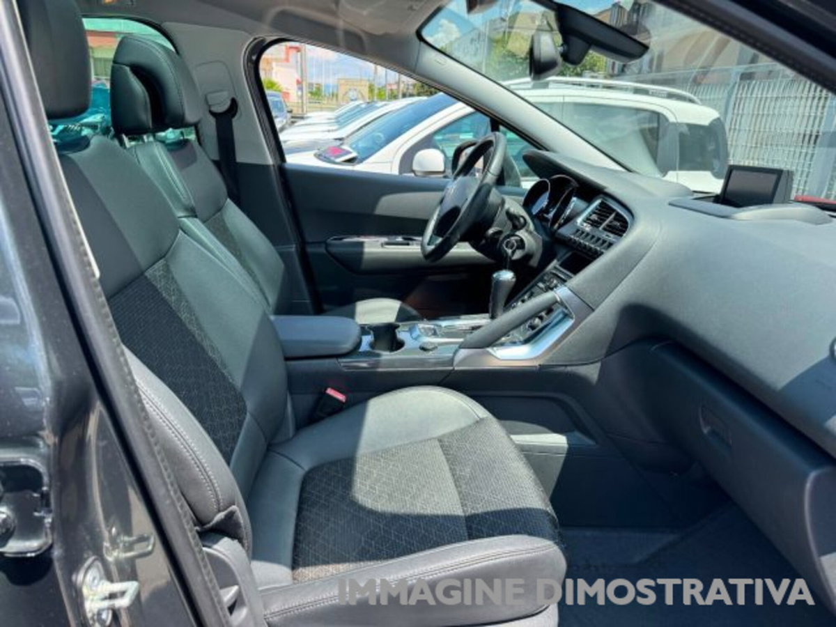 Peugeot 3008 BlueHDi 120 EAT6 S&S Allure (17)