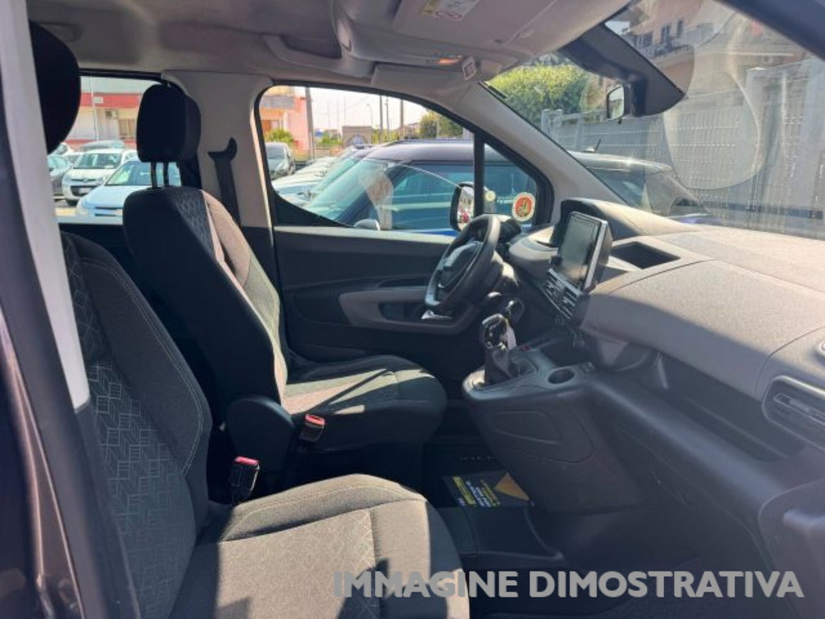 Peugeot Rifter BlueHDi 100 Allure Standard (14)