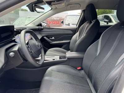 Peugeot 308 Hybrid 225 e-EAT8 GT Pack (16)