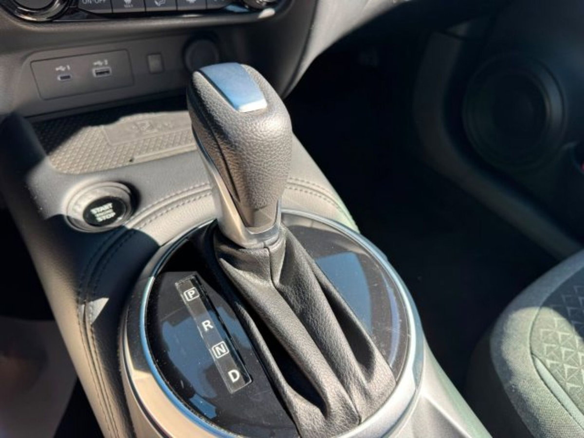 Nissan Juke 1.0 dig-t N-Connecta 114cv dct (15)