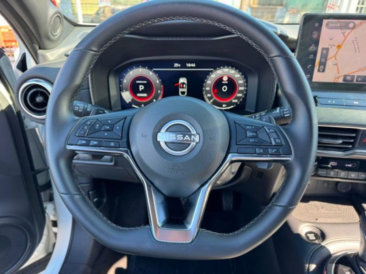 Nissan Juke 1.0 dig-t N-Connecta 114cv dct (17)