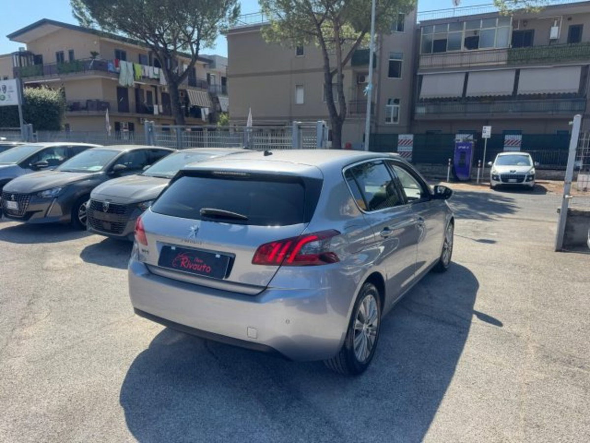 Peugeot 308 PureTech Turbo 130 S&S Allure Pack (4)