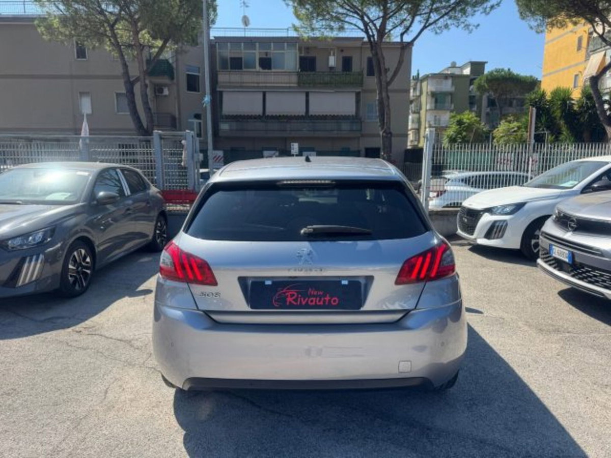 Peugeot 308 PureTech Turbo 130 S&S Allure Pack (5)