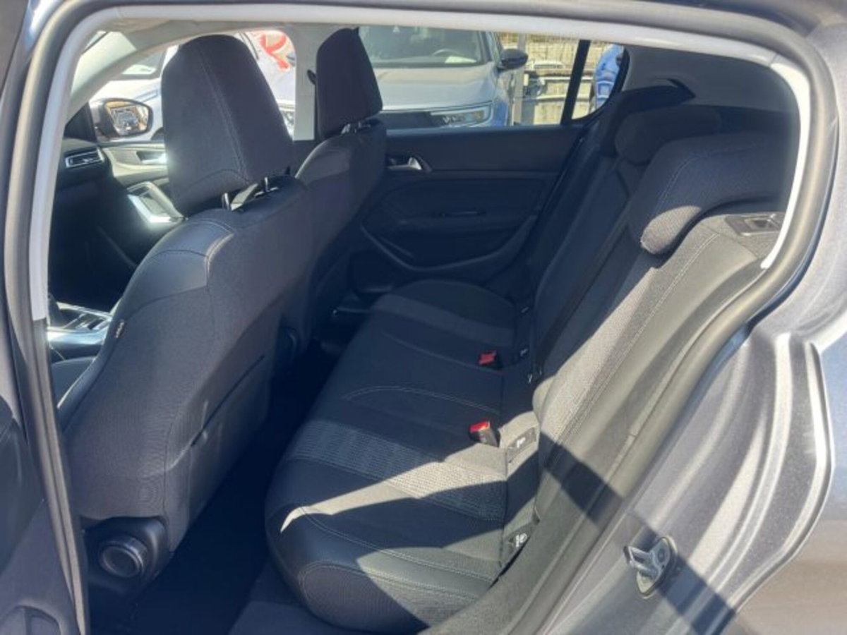 Peugeot 308 PureTech Turbo 130 S&S Allure Pack (9)