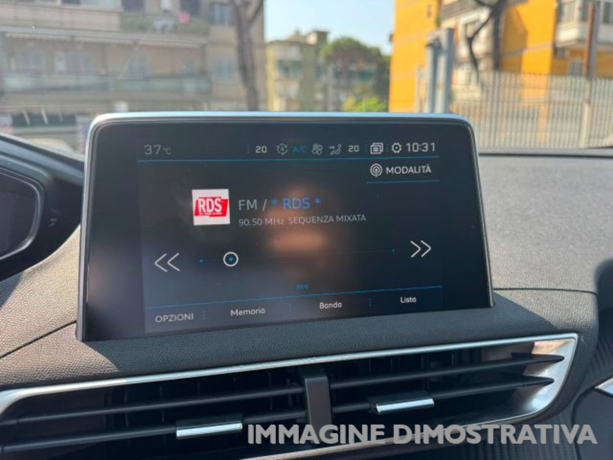 Peugeot 5008 BlueHDi 130 S&S EAT8 Allure (11)