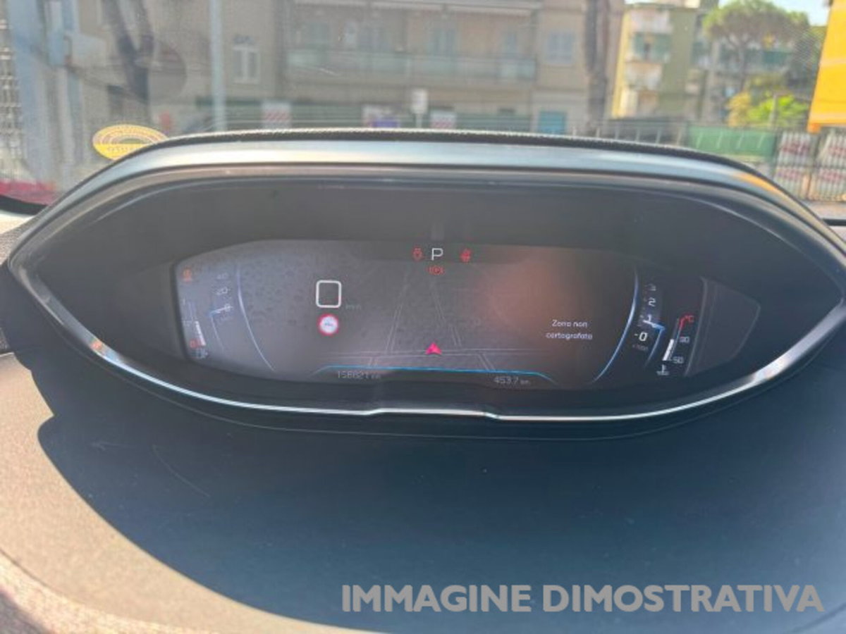 Peugeot 5008 BlueHDi 130 S&S EAT8 Allure (12)