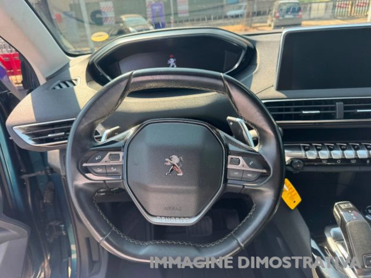 Peugeot 5008 BlueHDi 130 S&S EAT8 Allure (13)