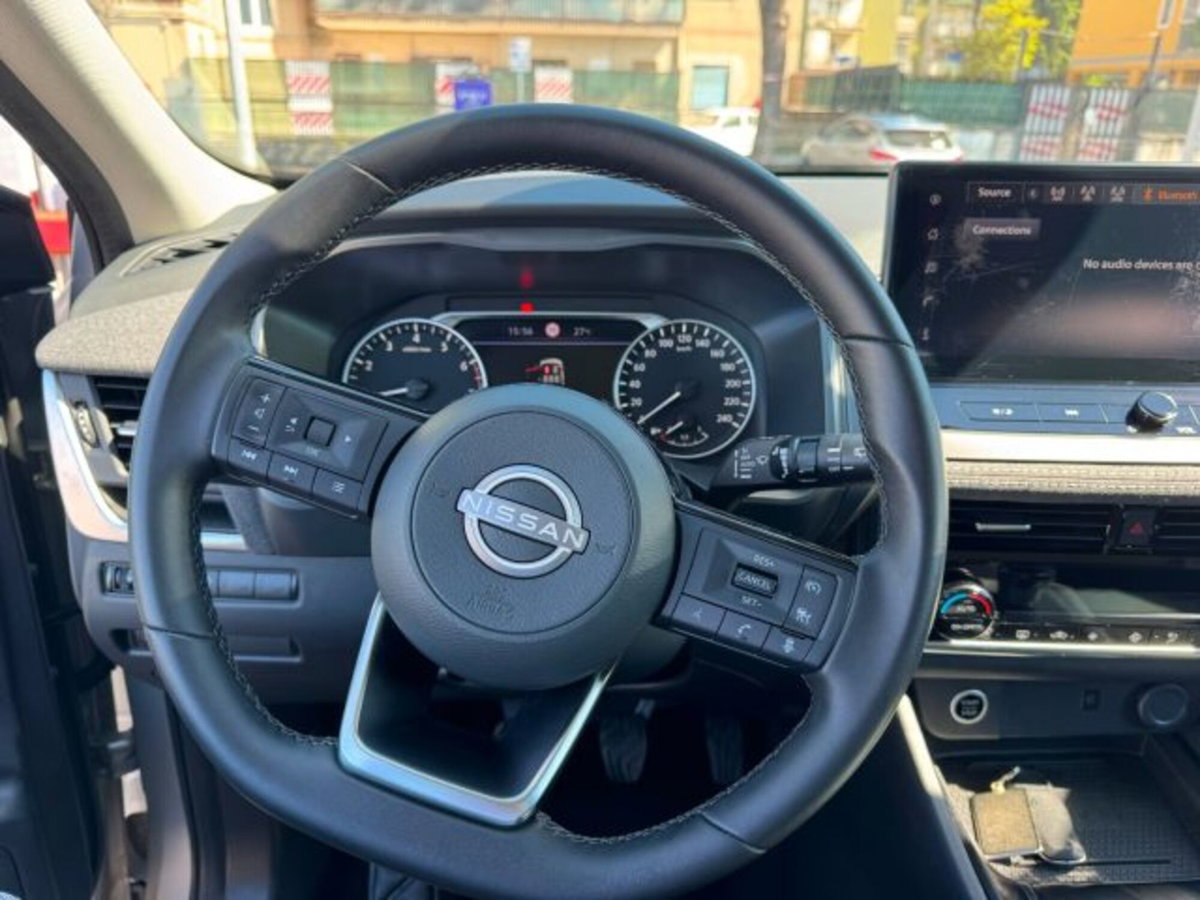 Nissan Qashqai 1.3 mhev Acenta 2wd 140cv (8)